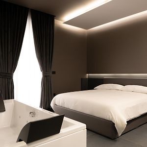 G-Rooms